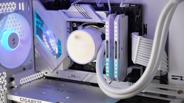 Building a PC in the ICY WHITE Fractal POP XL Air | Review Ft. Thermalright Frozen Magic Scenic