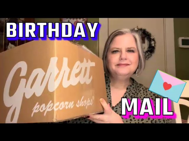 BIRTHDAY MAIL from CICI & LAURA!