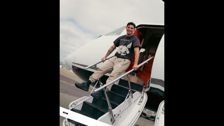 RYAN GARCIA ON VACATION LIVING HIS BEST LIFE NOT INTERESTED IN BOXING ANYONE LEGIT THINKS HE A CHAMP