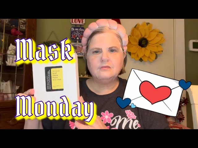 MASK MONDAY | FRIEND MAIL